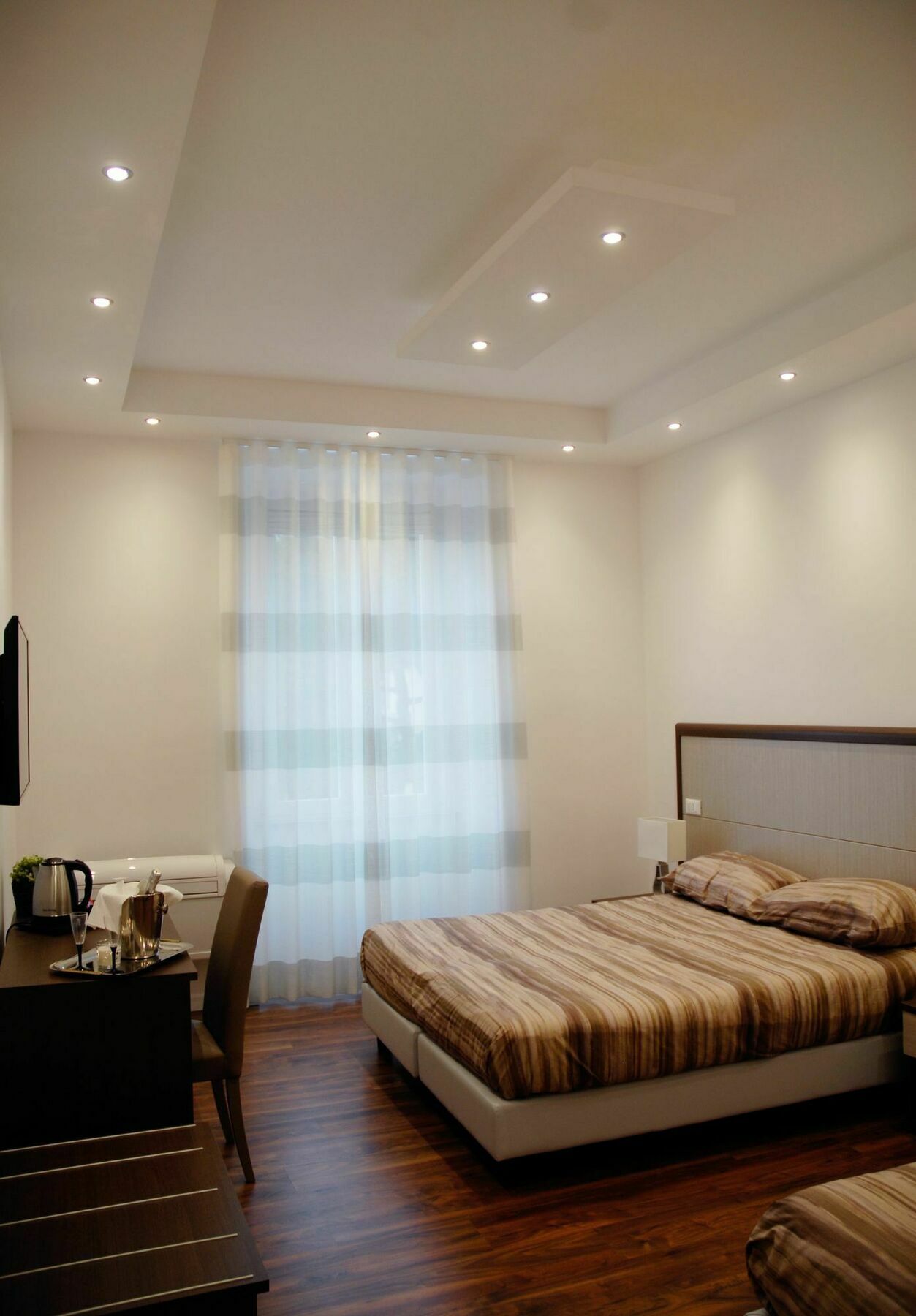 Suiterhome Roma Ngoại thất bức ảnh
