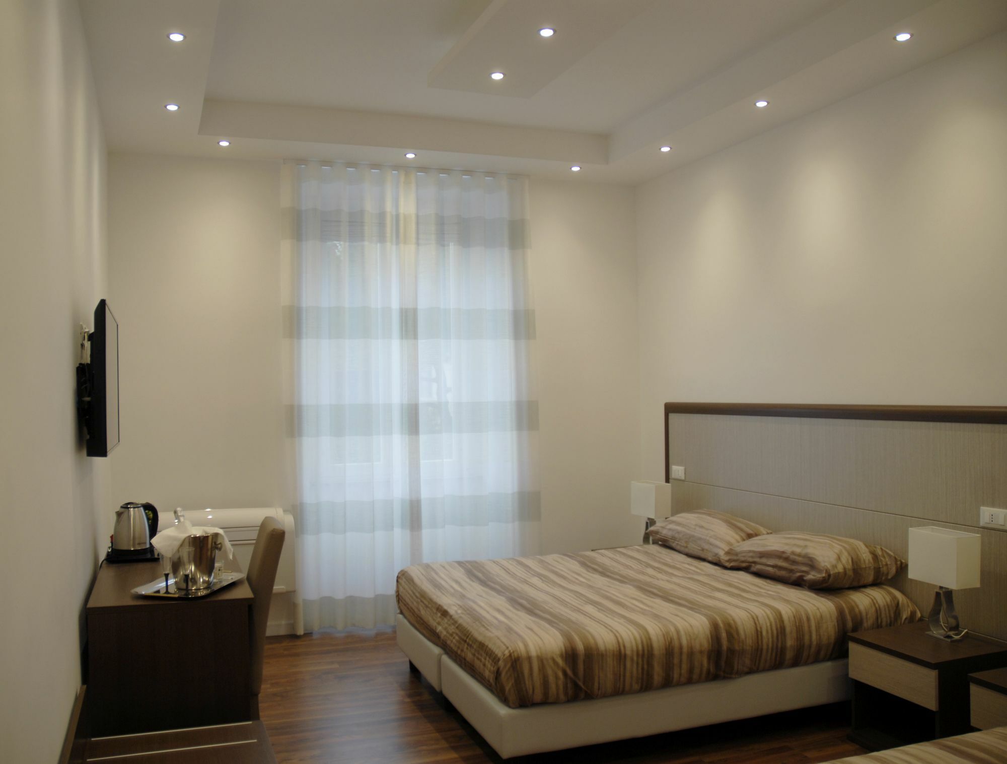Suiterhome Roma Ngoại thất bức ảnh